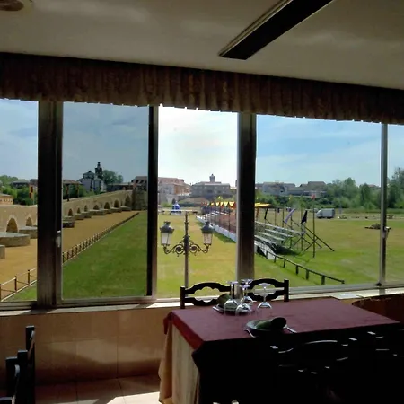 Don Suero De Quinones 2* Hospital de Órbigo