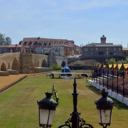 Don Suero De Quinones 2*