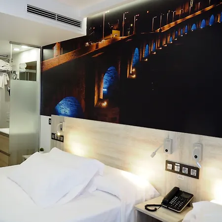 Don Suero De Quinones 2* Hospital de Órbigo