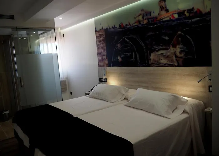 Otel Don Suero De Quinones