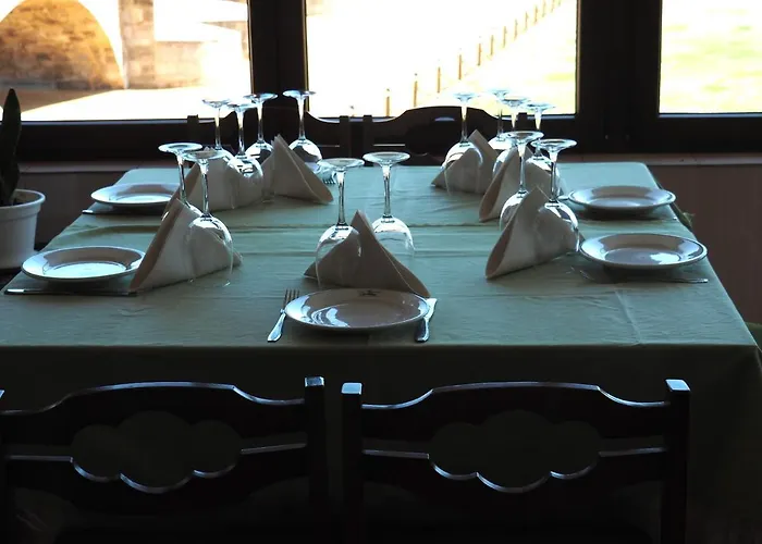 Don Suero De Quinones Ξενοδοχείο