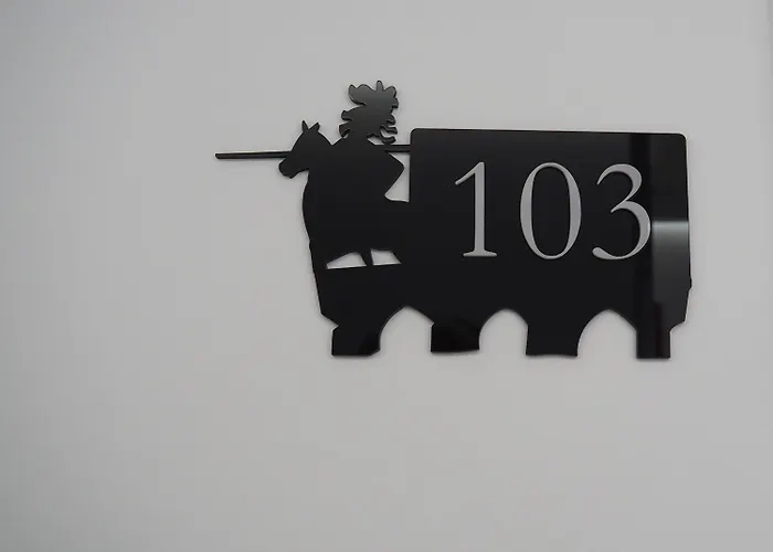 Don Suero De Quinones 2*