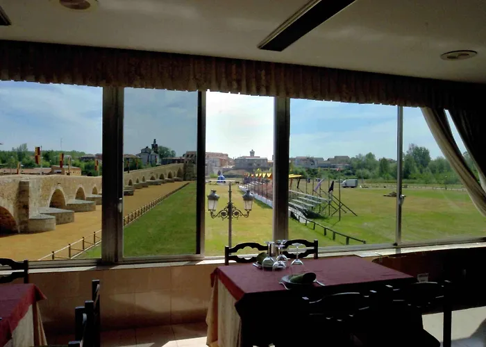 Don Suero De Quinones 2* Hospital de Órbigo